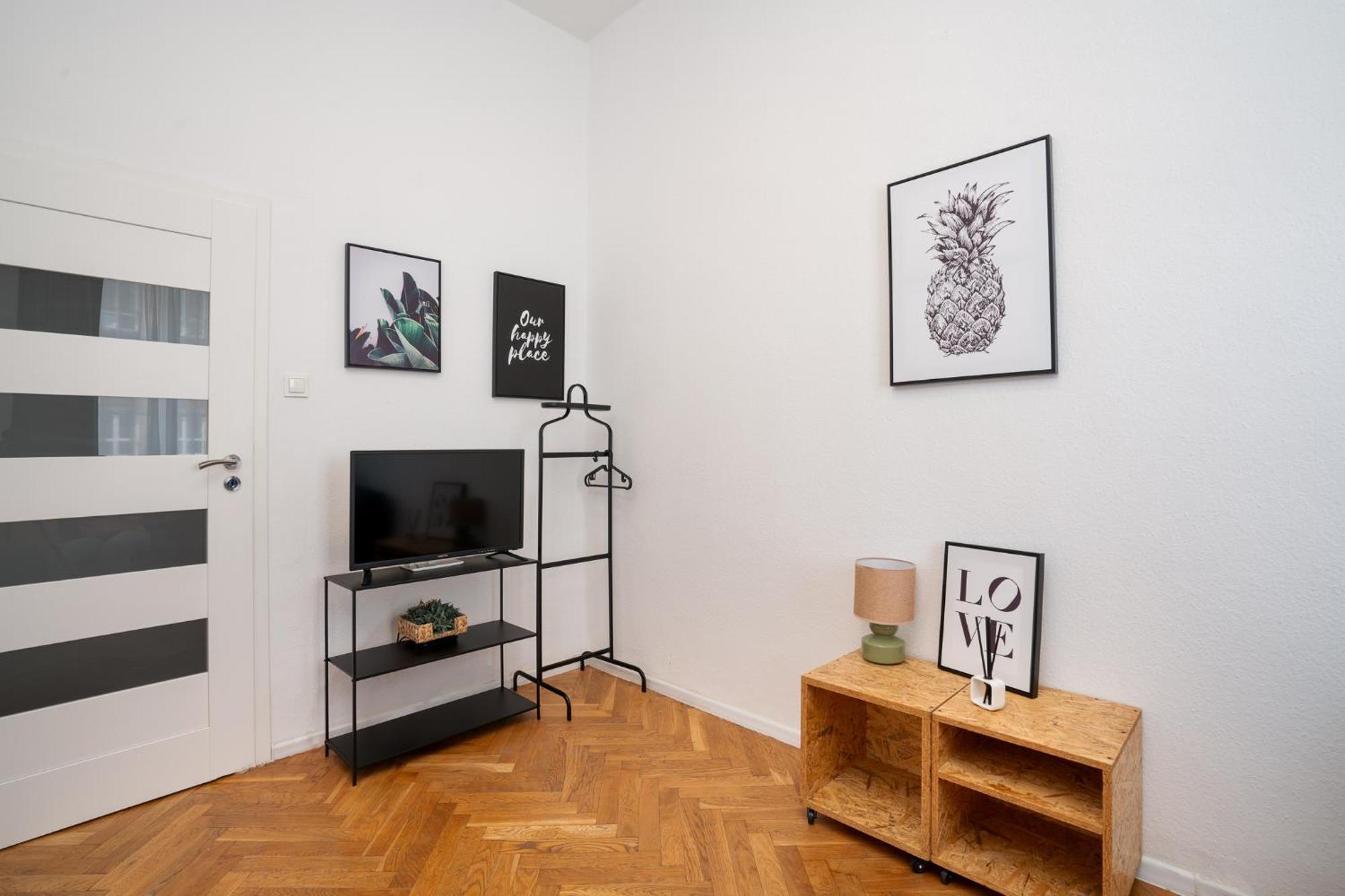 A.S. Home Swidnicka Street 弗罗茨瓦夫 外观 照片